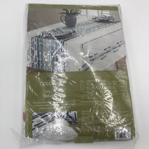 Noritake Spill Proof Table Linens - Picture 2 of 2